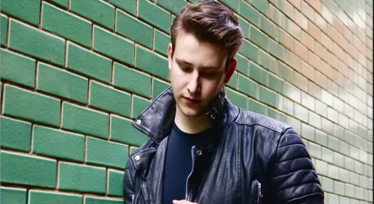 I will be your male baritone polyglot jazz singer with a rich, warm, sultry voice