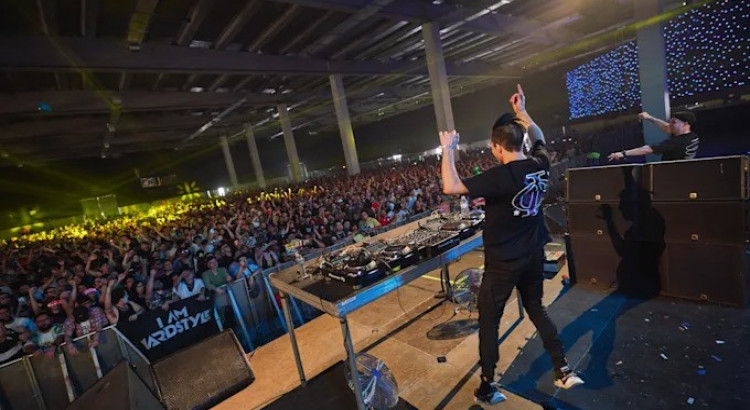 I will be your music producer, ghost producer, any genre