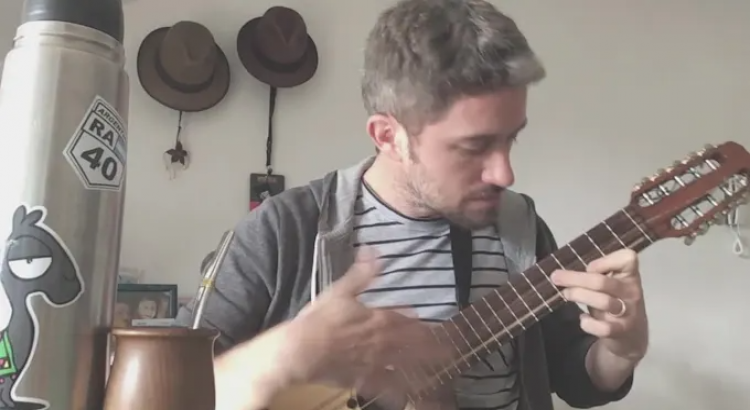 I will teach you charango, ronroco, ukulele or guitar online