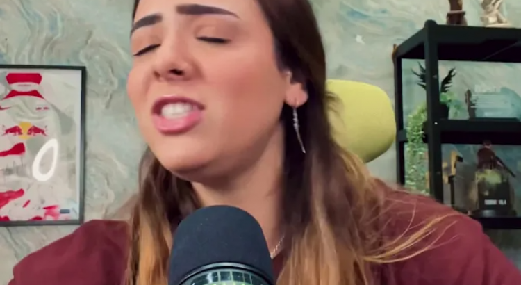 I will be your female professional singer in arabic or english or french