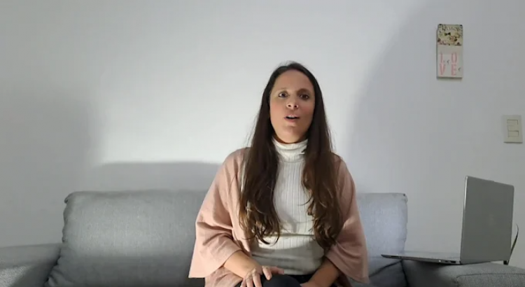 I will provide singing lessons, vocal training in all the styles