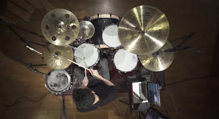 I will teach you rhythmic illusions