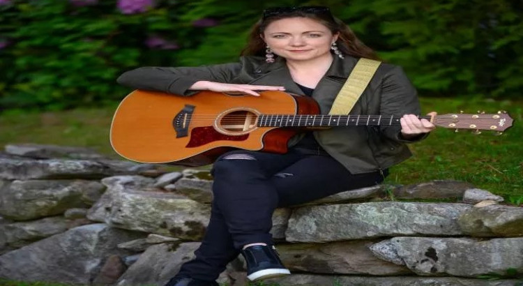 I will Top Liner / Lyric Writing for $200