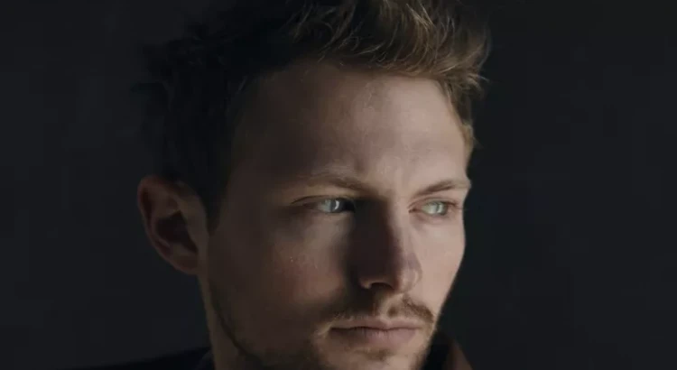 I will My vocals are similar to Ryan Tedder, Danny O'Donoghue & Jason Mraz.