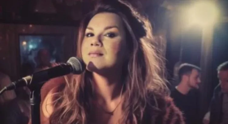 I will ersatile Professional Singer-Songwriter for Hire - Delivering High-Quality Vocal